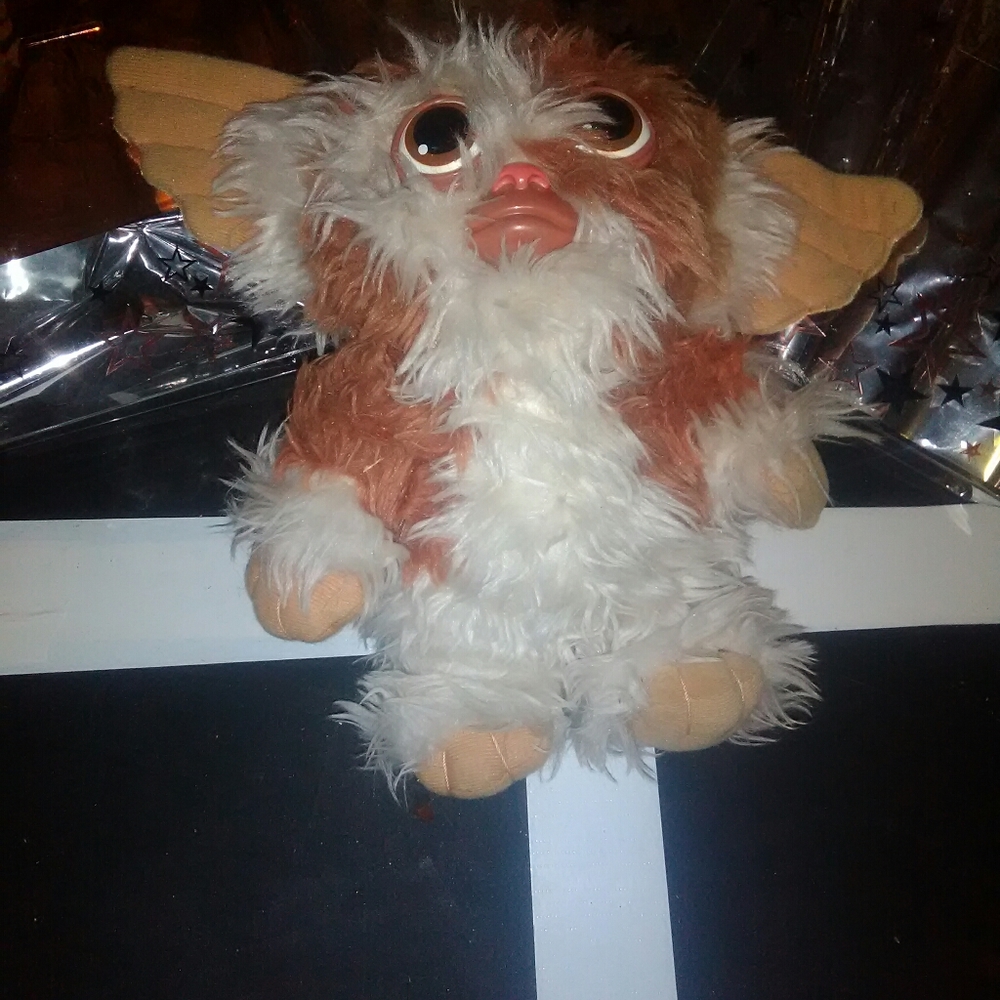 Gizmo stuffed animal